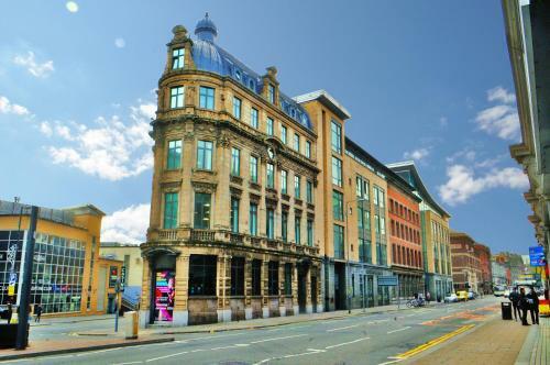 Aparthotel Signature Living At Shankly Hotel