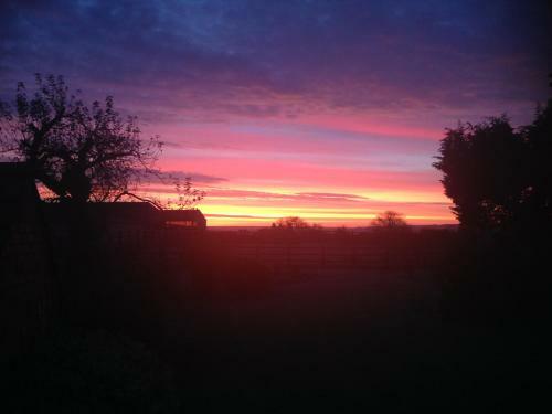 Rew Farm Country & Equestrian Accommodation