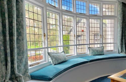 The Claremont Hotel-adult Only