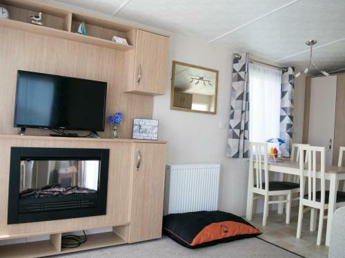 Bude Holiday Resort - Families And Couples Only