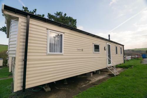Bude Holiday Resort - Families And Couples Only