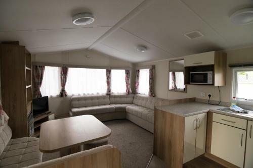 Bude Holiday Resort - Families And Couples Only