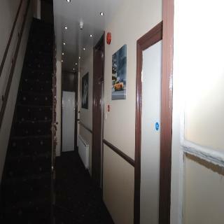 Tony S House Hotel