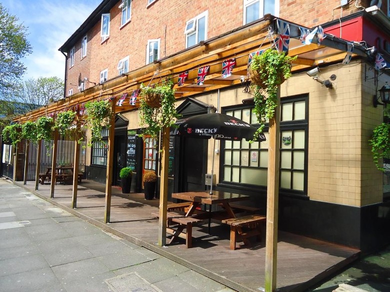 Hour Glass Hotel