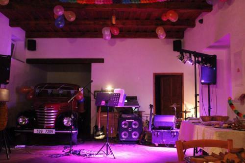 Hostal Penzion Pivovar Podles�