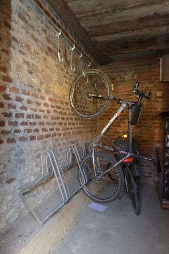 Hostal Penzion Pivovar Podles�