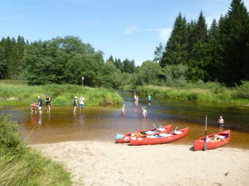 Hostal Ubytov�n� Ly?a?sk� ?kola
