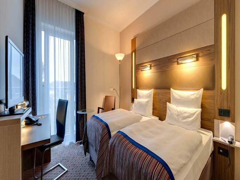 Hotel Park Inn By Radisson K�ln City West