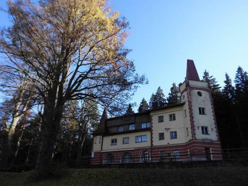 Hostal Turistick� Ubytovna Z�me?ek