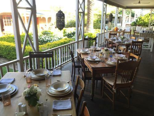Hostal Shades Of Africa
