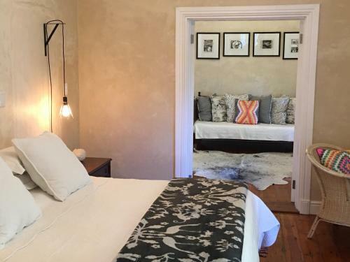 Hostal Shades Of Africa