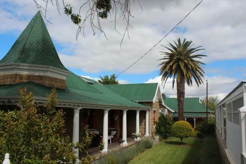 Hostal Shades Of Africa