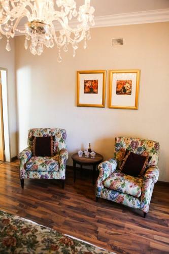 Hostal Art Lovers Guesthouse