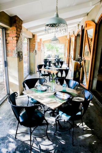 Hostal Art Lovers Guesthouse