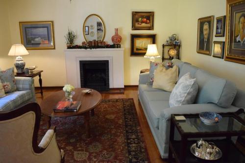 Bed & Breakfast Edward House