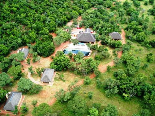 Izapa Bush And Game Lodge