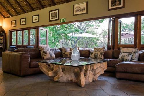 Izapa Bush And Game Lodge