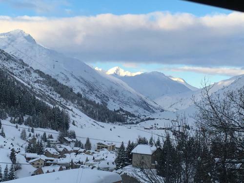 Hostal Bnb Bellavista-privatzimmer Andermatt