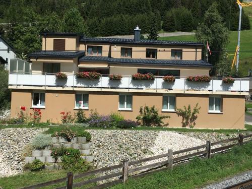 Hostal Bnb Bellavista-privatzimmer Andermatt