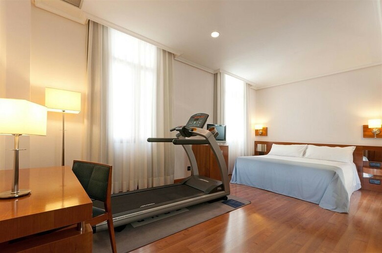 Hotel TRYP Madrid Atocha