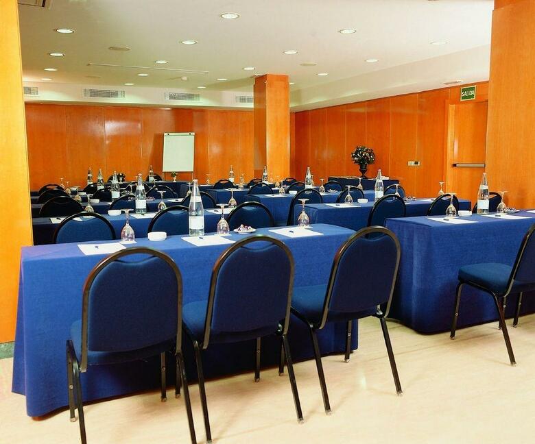 Leonardo Hotel Madrid City Center