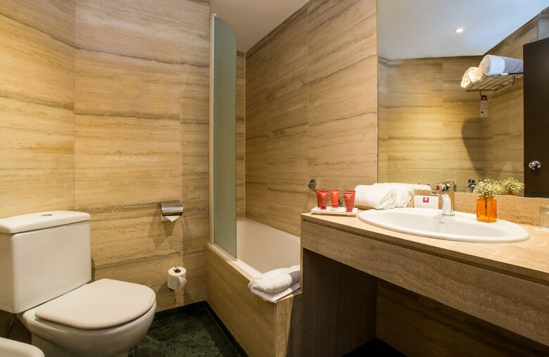 Leonardo Hotel Madrid City Center