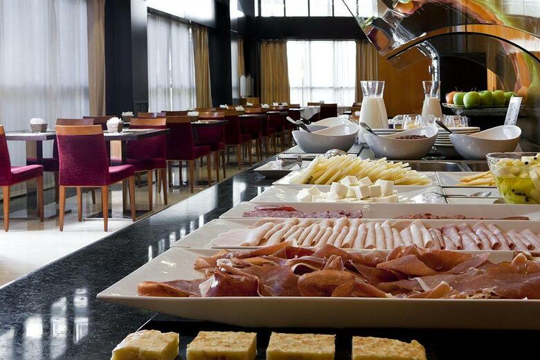 Leonardo Hotel Madrid City Center