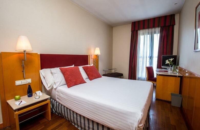 Leonardo Hotel Madrid City Center