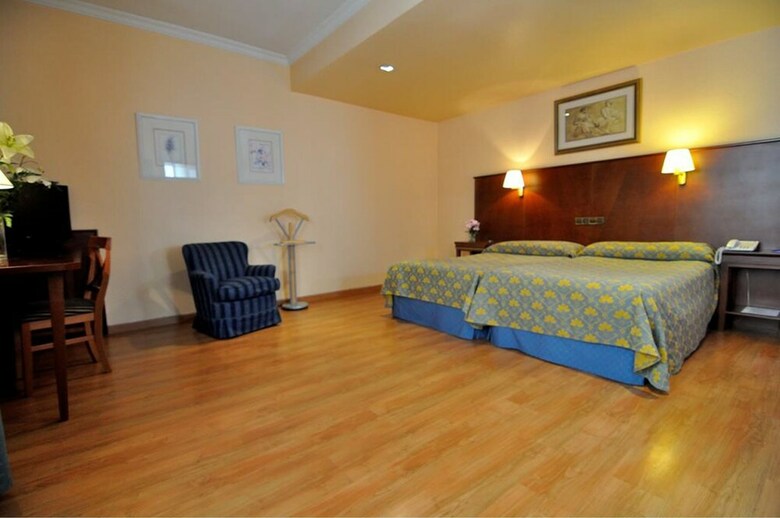 Hotel Cason Del Tormes