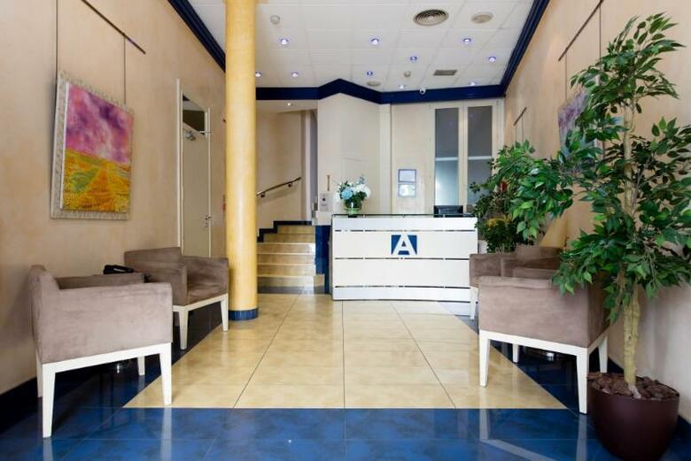 Hotel Negresco Gran V�a