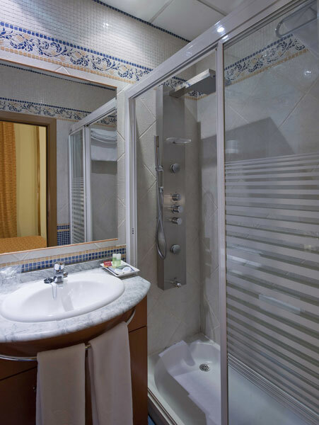 Hotel Negresco Gran V�a
