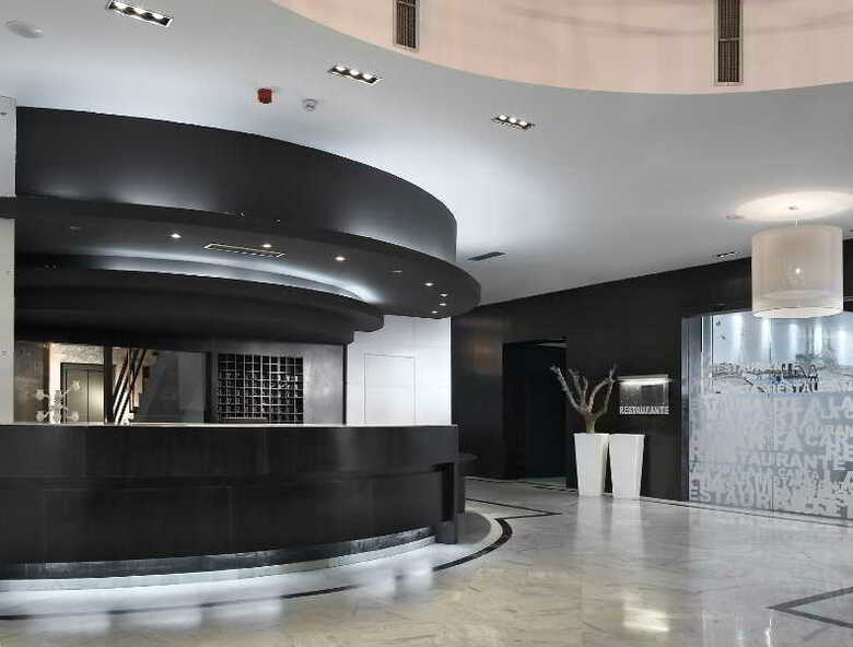 Hotel Abades Loja