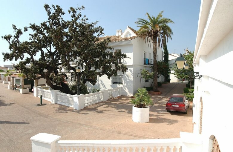 Apartamentos La Fonda