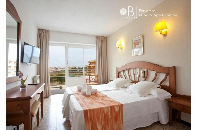 Playamar Hotel & Apartments