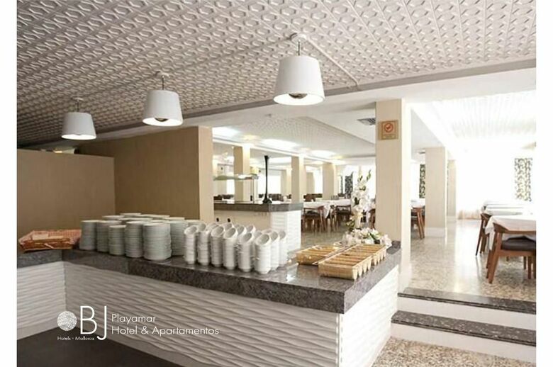 Playamar Hotel & Apartments