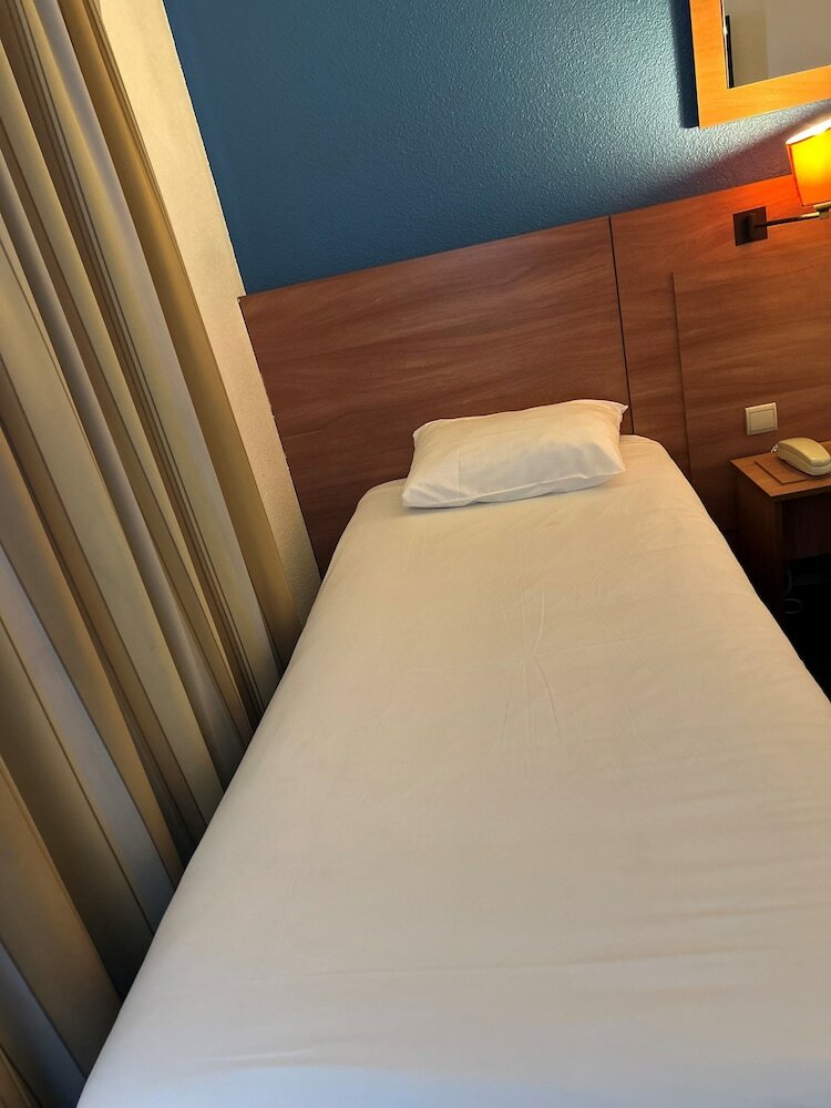 Hotel Kyriad Marne-la-vall�e-torcy