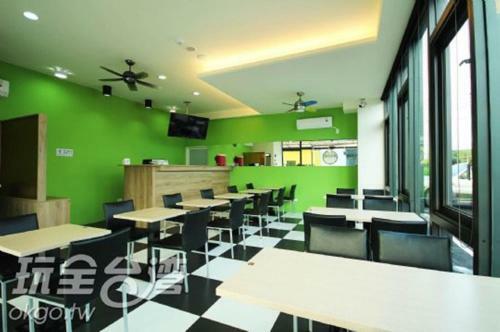 Coco Motel Boutique