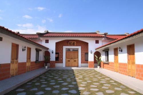 Free House B&B
