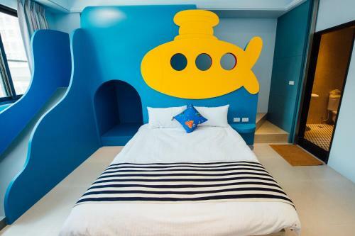 Yellowkite Hotel