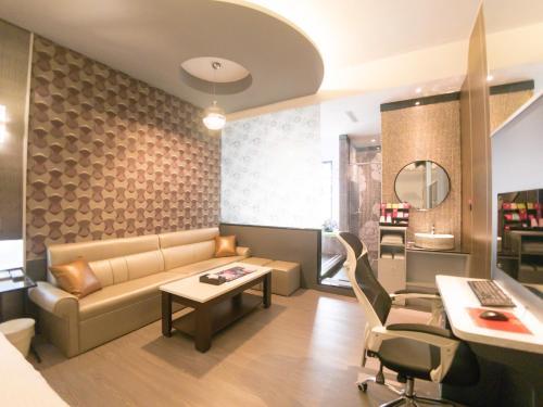 Sweet Love Boutique Motel