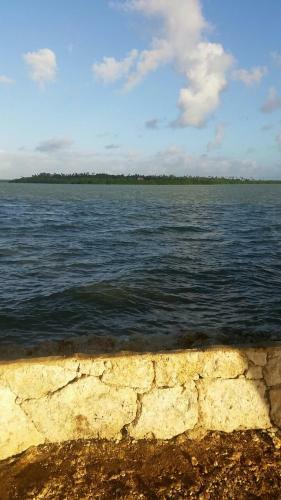 Paul's Waterfront Holiday House