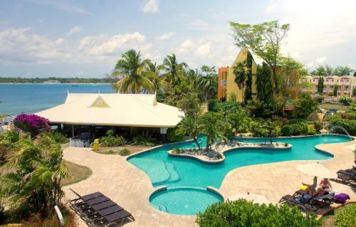 Tropikist Beach Hotel And Resort