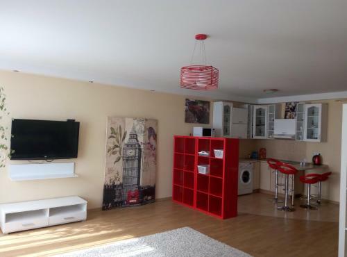 Apartment Red And White
