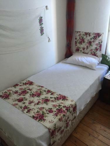 Hostal Hayat Alti Guest House