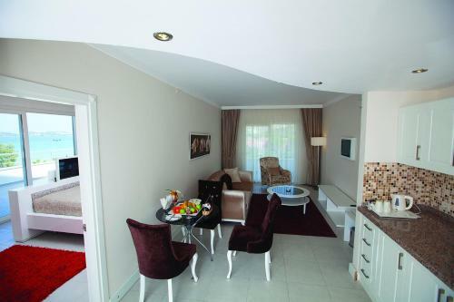 Hotel Batihan Beach Resort & Spa - 24h All Inclusive