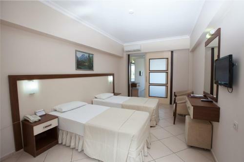 Hotel Batihan Beach Resort & Spa - 24h All Inclusive