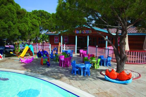 Hotel Batihan Beach Resort & Spa - 24h All Inclusive