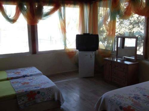 Bed & Breakfast Yona Motel