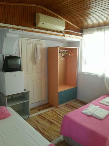 Bed & Breakfast Yona Motel