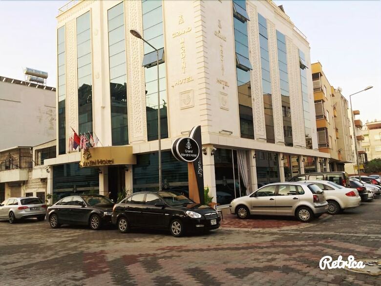 Grand Mardin-i Hotel